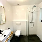 The Island Life Texel Met Jacuzzi Holiday home