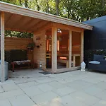 The Island Life Texel Met Jacuzzi