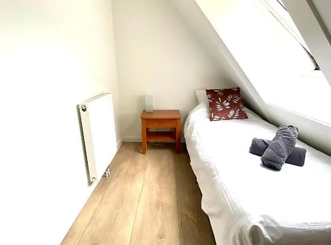 The Island Life Texel Met Jacuzzi * De Koog