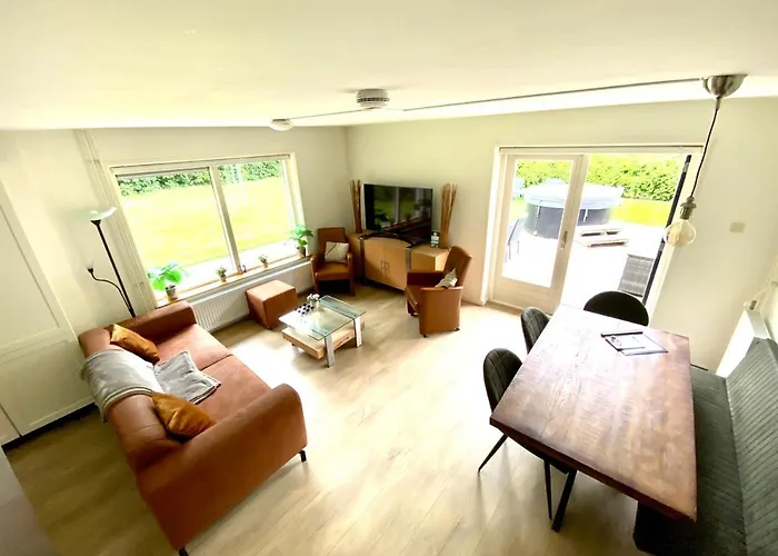 Nyaraló The Island Life Texel Met Jacuzzi *