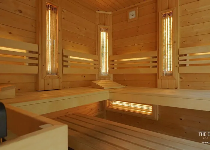 펜션 The Island Life Texel Met Jacuzzi 데쿠크