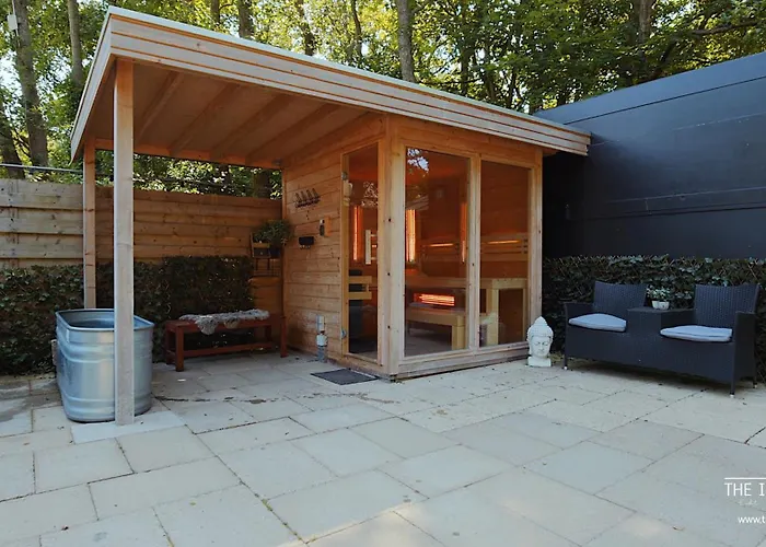 The Island Life Texel Met Jacuzzi