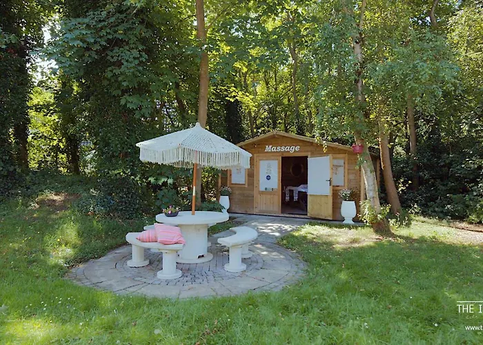 펜션 The Island Life Texel Met Jacuzzi 데쿠크